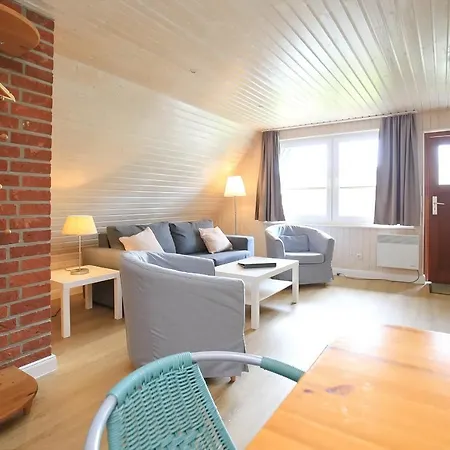 Holiday home An Der Steilkueste Finnhuette 01
